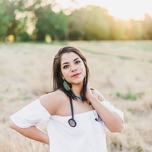 Meet your Posher, Tess